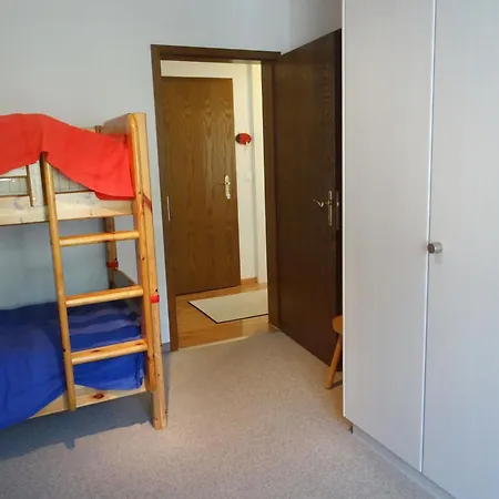 Apartamento Apartment Dorfstrasse 53A Appartement-Fewo 6-Bettwohnung By Interhome