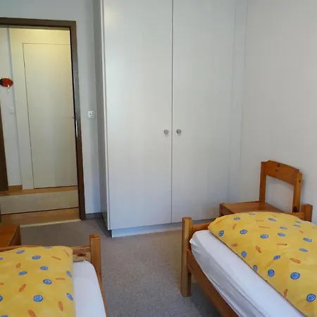 Apartamento Apartment Dorfstrasse 53A Appartement-Fewo 6-Bettwohnung By Interhome *