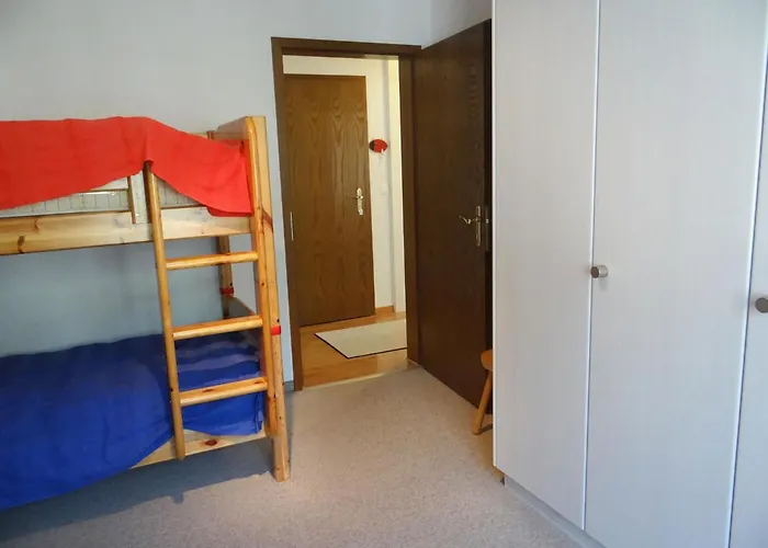 Апартаменти Dorfstrasse 53a By Interhome